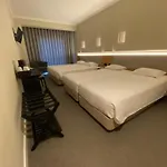 فندق Cova Da Iria 3*