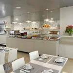 فندق Cova Da Iria 3*