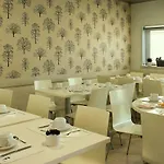 فندق Cova Da Iria 3*