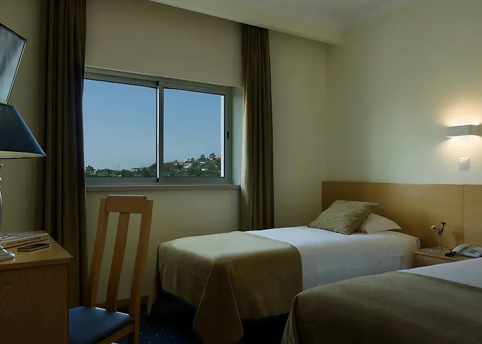 Cova Da Iria Hotel 3*